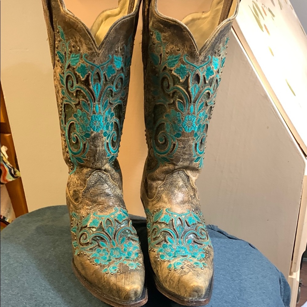 Turquoise Embroidered Western Boots
